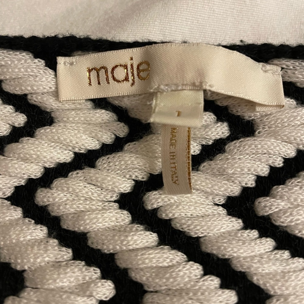 Sweater - Picture 6 of 6